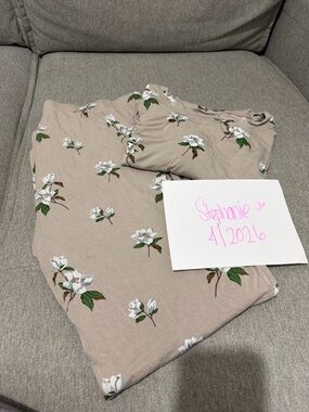 Kyte BABY Beige Floral Pajama Set - Khaki Magnolia